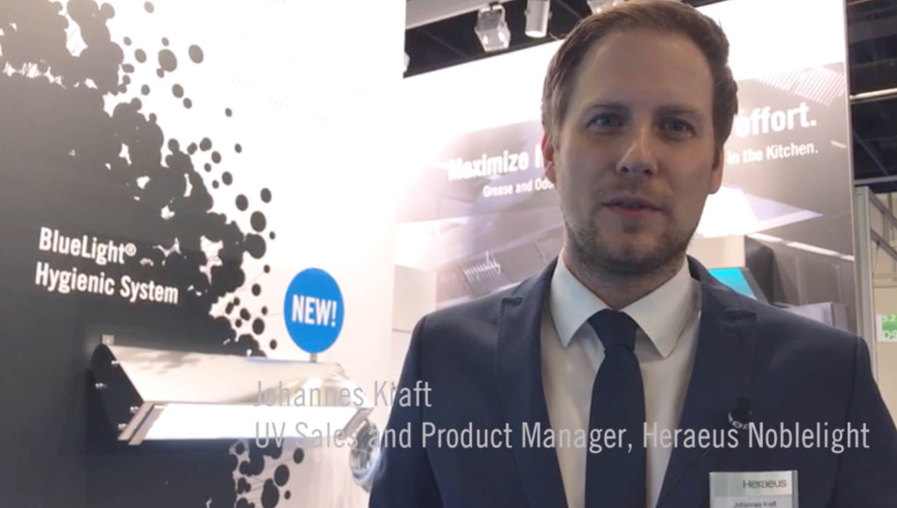 "Mit dem neuen BlueLight® Hygienic System erfüllen wir die derzeit geltenden Hygienestandards und bieten auch eine ausgezeichnete Entkeimungsleistung", sagt Johannes Kraft, Sales and Product Manager bei Heraeus Noblelight. 