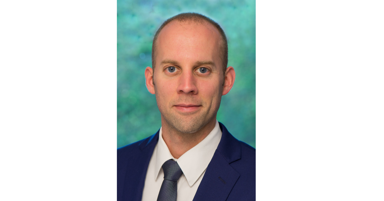 ”OEM design engineers can easily incorporate the FiberLight™ L3 into their analytical instruments, especially portable handheld units, significantly reducing the time it takes to launch a new product,” noted Torsten Jenek, Head of Innovation Optics & Analytics at Heraeus Noblelight. “And they can rest assured their customers will appreciate the long lifetime and consistent reliability.”